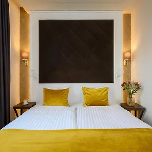 4* فندق Leonardo Boutique M-square